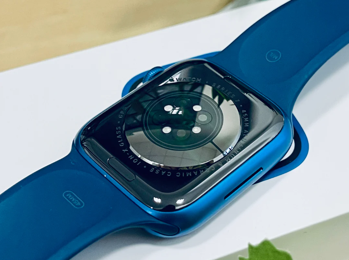 Apple Watch Series 7 (45mm, Blue Aluminium with Abyss Blue Sports Band, GPS) - Pre Owned / 3 Month Warranty