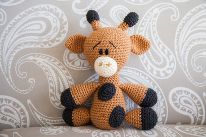 GIO GIRAFFE Cuddle Caramel